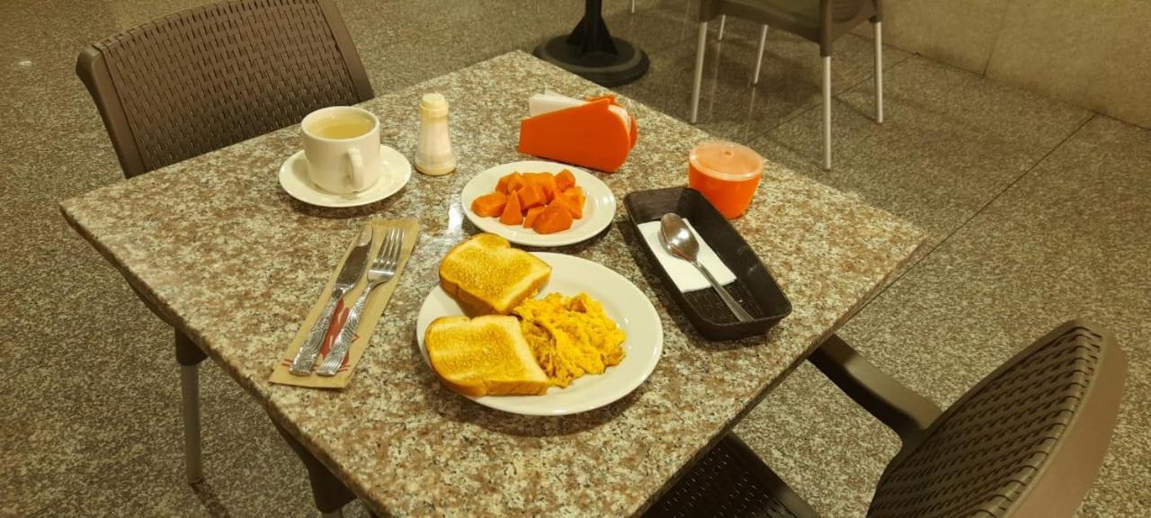 Hoteles Bogota Inn Lago Chico Zona Rosa Luaran gambar